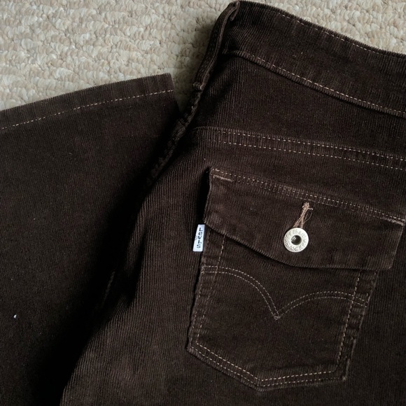 Levi’s brown corduroy pants - Picture 2 of 3